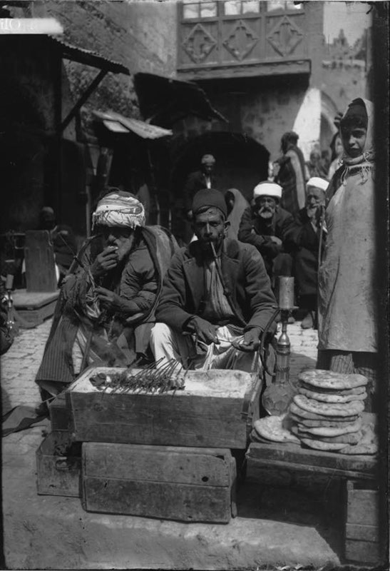 %_tempFileName39_Meat-vendor%