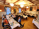 %_tempFileName25_Festmiddag_10_juni_2023%