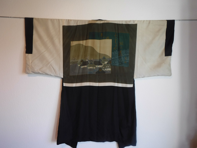 %_tempFileNameJacket_03_2_inside%