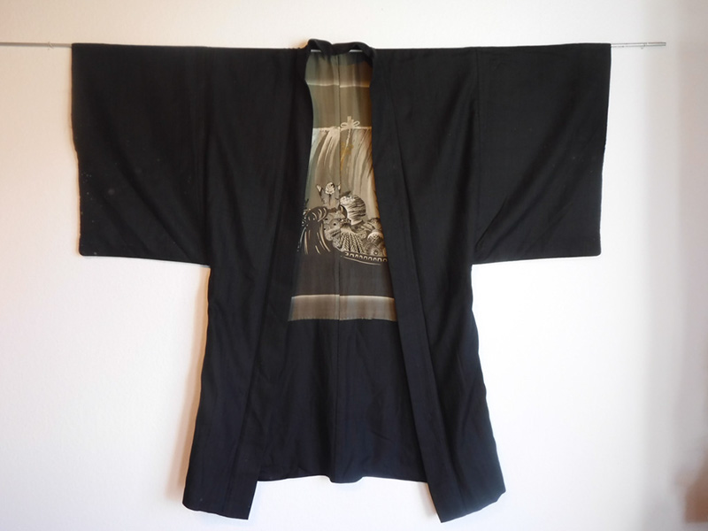 %_tempFileNameJacket_07_1_front_outside%