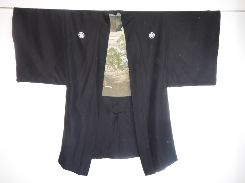 %_tempFileNameJacket_09_1_front_outside%
