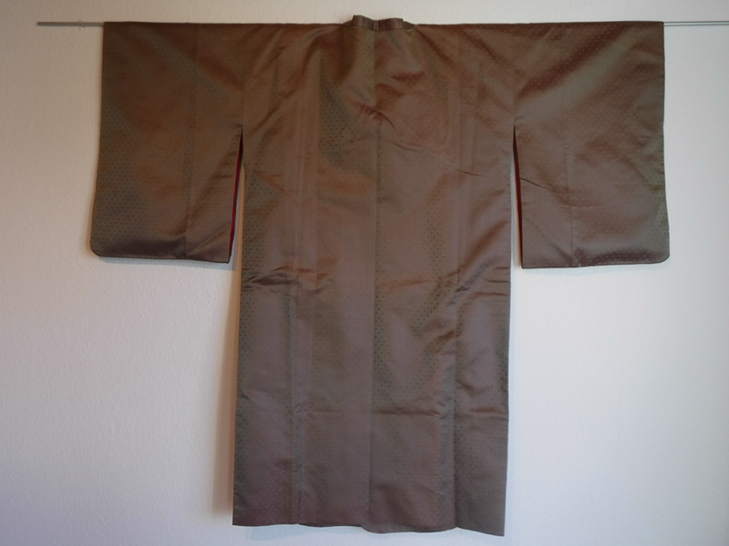 %_tempFileNameJacket_16_2_back%